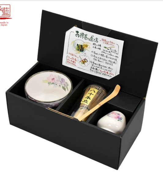 Premium Japanese Matcha 4 piece set Hana Kobo Pink
